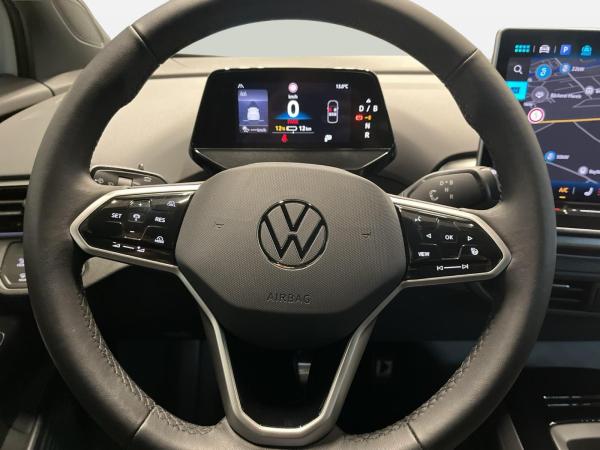 Volkswagen ID.4 Pure Automatik ACC AUT Fernlichtass. KlimaA