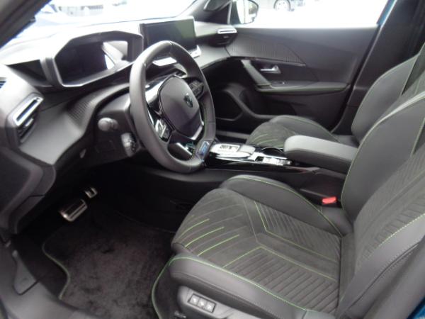Peugeot 2008 Hybrid 145 e-DSC GT Exclusive Alcantara