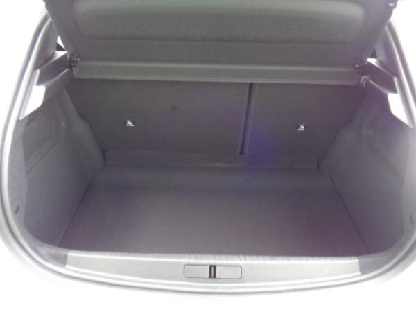 Peugeot 208 Benzin 100 Style Sitzhzg., Klima, PDC hi.,