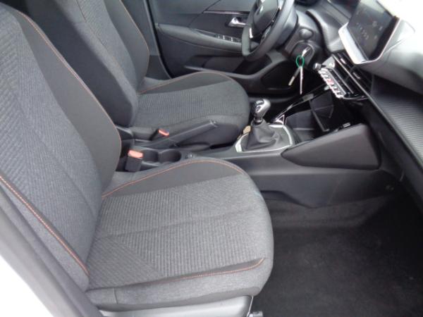 Peugeot 208 Benzin 100 Style Sitzhzg., Klima, PDC hi.,