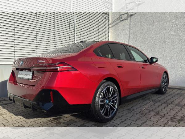 BMW i5 M60 xDrive /Pano/Autobahnassistent/B&W