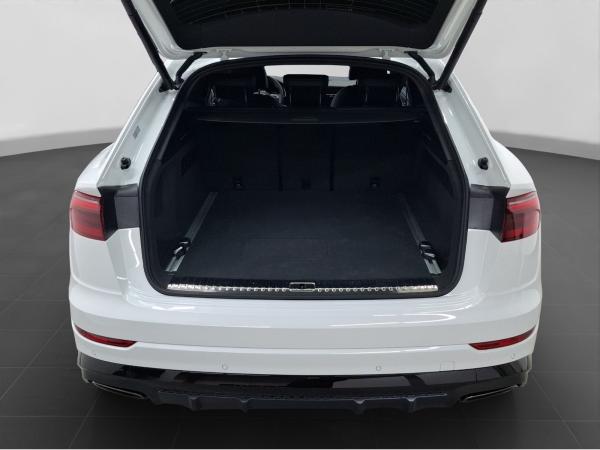 Audi Q8 S-Line Business TFSIe quattro 290kW (UPE:103.610€)