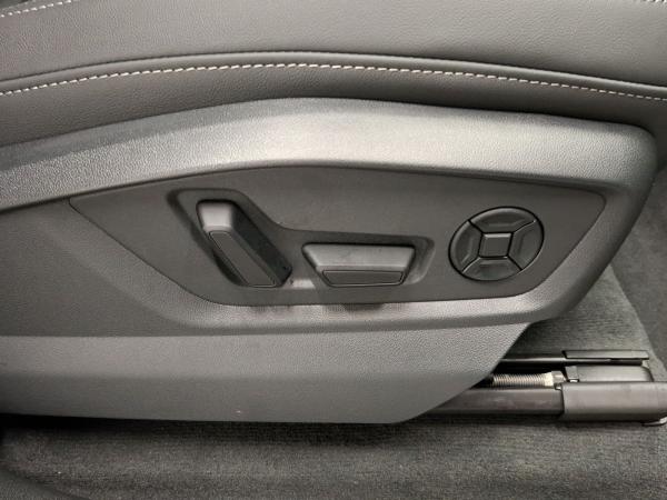 Audi Q8 S-Line Business TFSIe quattro 290kW (UPE:103.610€)