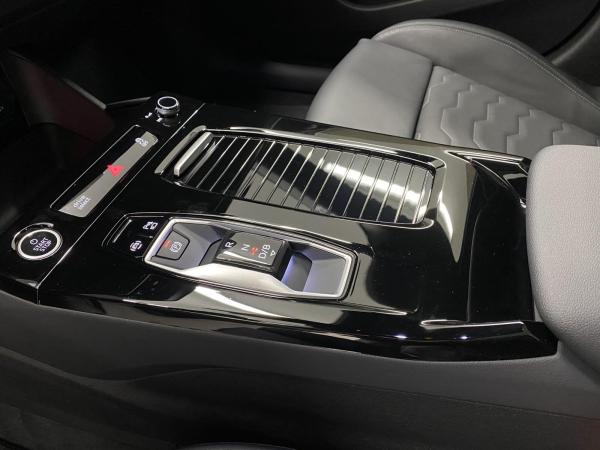 Audi A6 e-tron Avant quattro S line - kurzfristig verfügbar !