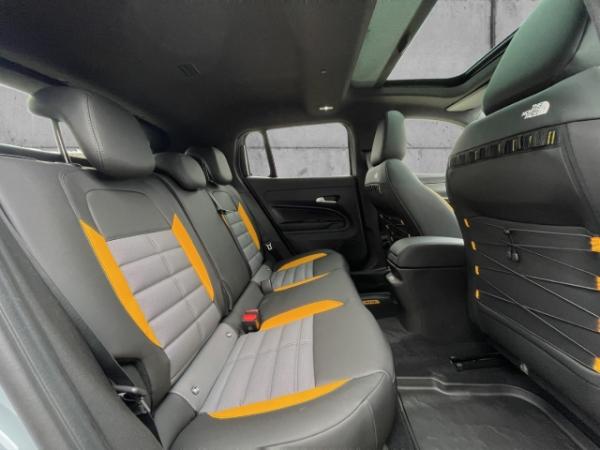 Jeep Avenger The North Face ALLRAD SOFORT PDC+ACC+SHZ+NAVI+CARPLAY