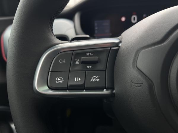 Jeep Avenger The North Face ALLRAD SOFORT PDC+ACC+SHZ+NAVI+CARPLAY