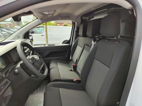 Opel Vivaro ✅ Cargo L3H1(L) + FlexCargo + Rückfahrkamera + Holzboden | Gewerbeaktion-NORD✅