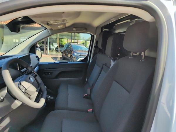 Opel Vivaro ✅ Cargo L2H1(M) + FlexCargo + Rückfahrkamera + Holzboden | Gewerbeaktion-NORD✅