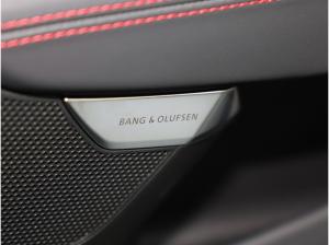 Audi RS e-tron GT performance HUD Allradlenkung Aktivfahrwerk Designpa. Rot  Leder Matrix