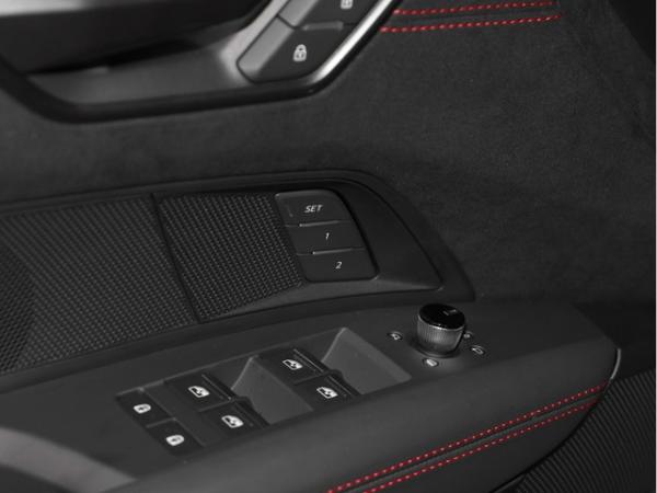 Audi RS e-tron GT performance HUD Allradlenkung Aktivfahrwerk Designpa. Rot  Leder Matrix