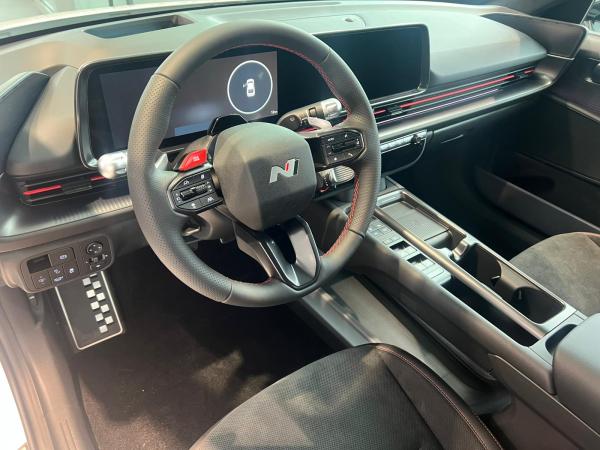 Hyundai IONIQ 6 NEUES Modell N-Line X auf Lager