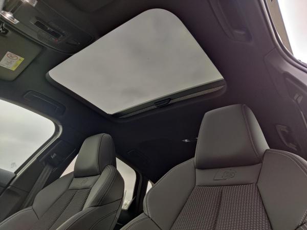 Audi A3 Sportback  S line 45 TFSIe 200 kW VOLL