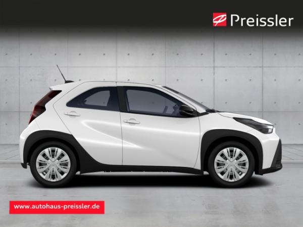 Toyota Aygo X Hybrid Pure Apple CarPlay Android Auto Musikstreaming DAB Spurhalteass. Fernlichtass.