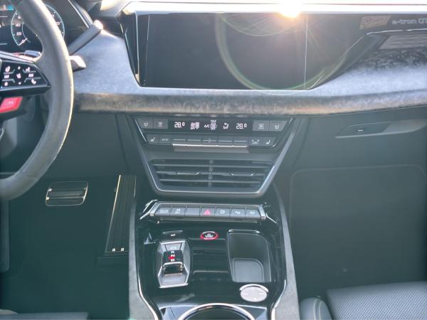 Audi RS e-tron GT performance quattro*NAVI-PLUS*LASER*HUD*OPTIK-PAKET*21ZOLL