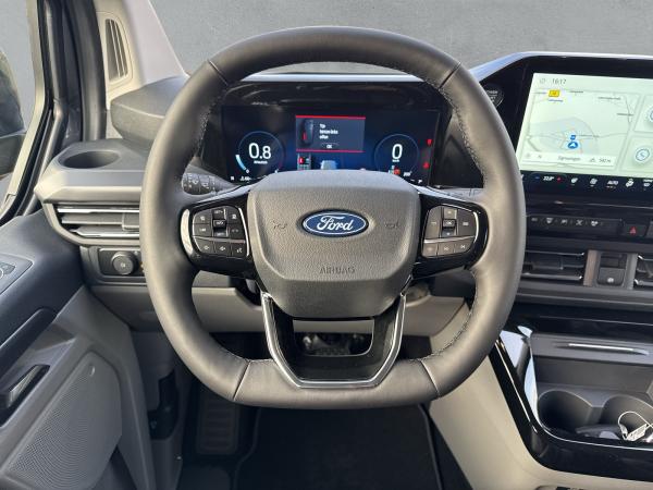 Ford Tourneo 320 L1 Titanium X 170PS Allrad Automatik 🚀Sofort Verfügbar🚀