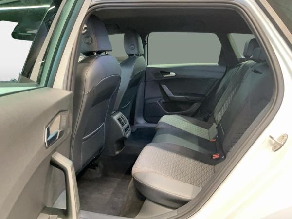 Seat Leon SP FR 1.5 eTSI DSG ACC AUT DynLicht Kam. LM