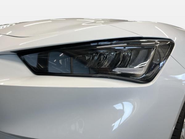 Seat Leon SP FR 1.5 eTSI DSG ACC AUT DynLicht Kam. LM