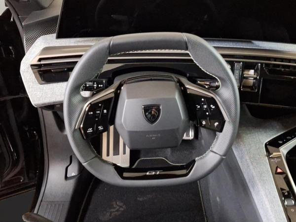 Peugeot 3008 1.2 145 GT ACC+Alcantara+LED+Navi+SHZ+Kam.