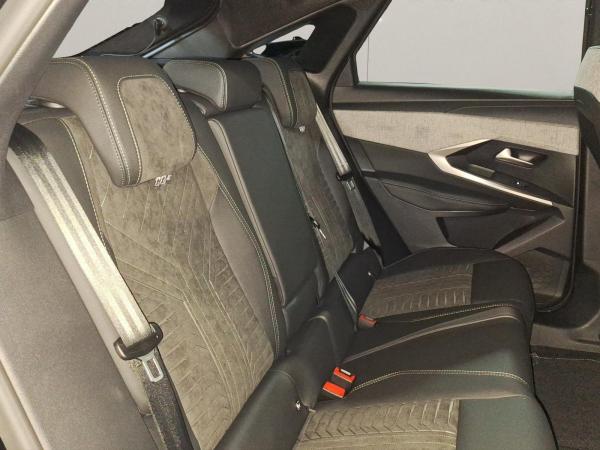Peugeot 3008 1.2 145 GT ACC+Alcantara+LED+Navi+SHZ+Kam.