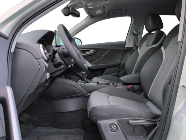 Audi Q2 Advanced 35 TFSI LED ACC Navi Kamera AHK