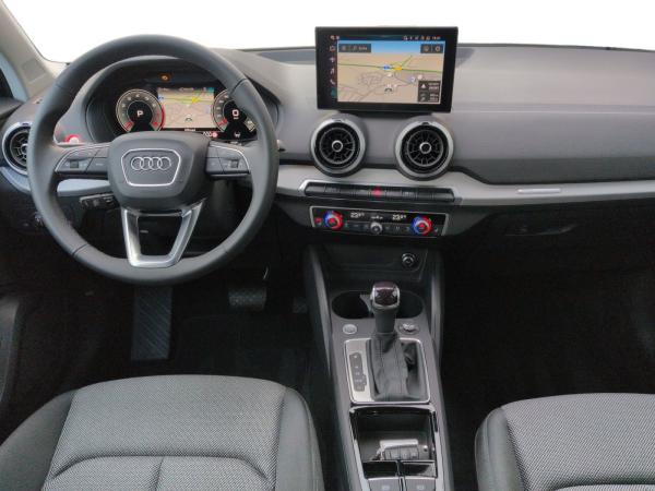 Audi Q2 Advanced 35 TFSI LED ACC Navi Kamera AHK