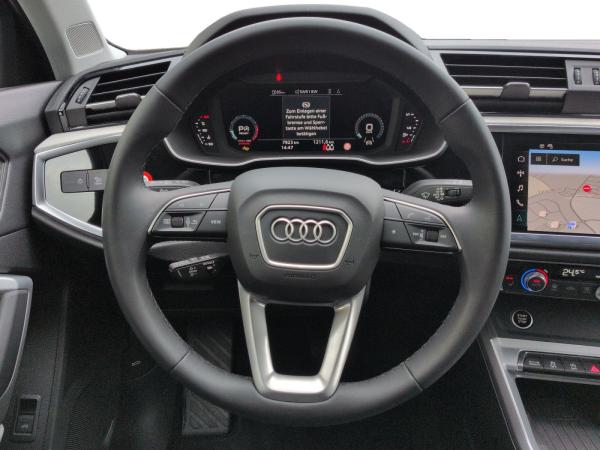 Audi Q3 SUV advanced 35 TFSI LED ACC Navi AHK EPH+