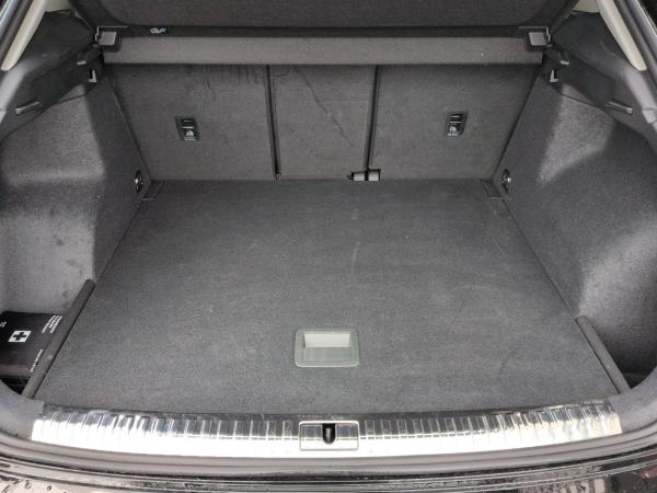 Audi Q3 SUV advanced 35 TFSI LED ACC Navi AHK EPH+