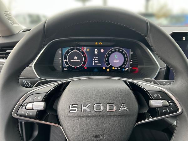 Skoda Octavia Combi Balance 2,0 TDI DSG ACC AHK*SONDERAKTION*