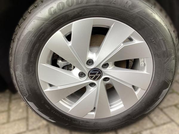 Volkswagen Tiguan R-Line *SOFORT VERFÜGBAR!* 1,5 l eTSI OPF 110 kW (150 PS) 7-Gang-Doppelkupplungsgetriebe DSG