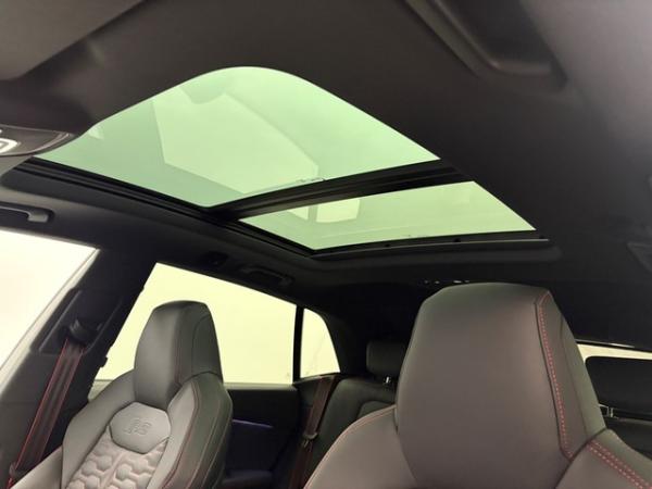 Audi RS Q8 performance 471 kW tiptronic