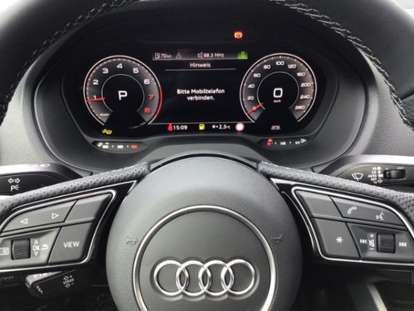 Audi Q2 S line 35 TFSI S tronic