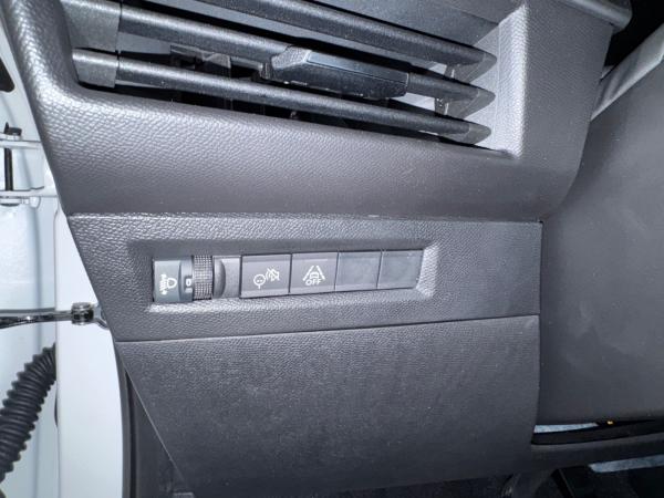 Opel Frontera 1.2 GS LED+Navi+SHZ+Fernlichtass.