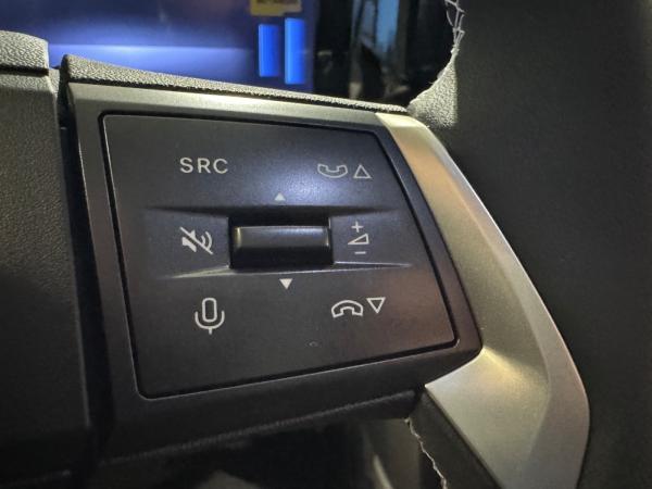 Opel Frontera 1.2 GS LED+Navi+SHZ+Fernlichtass.