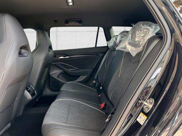 Skoda Superb Combi Sportline 2.0 TDI 4x4 🗓️ MÄRZ-KNALLER für Gewerbekunden 🎉 Skoda Superb Combi Sportline 2.0 TDI 4x4 🗓️ MÄRZ-KNALLER für Gewerbekunden 🎉