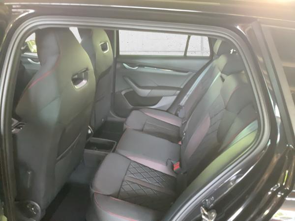 Skoda Octavia Combi RS 2.0 TSI 🗓️ MÄRZ-KNALLER für Gewerbekunden 🎉