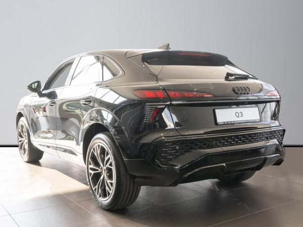 Audi Q3 Sportback TDI S tronic Tech plus/AHK/S line Exterieur