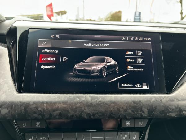 Audi RS e-tron GT performance Carbon/S-Sitze/Laser/360°/HuD