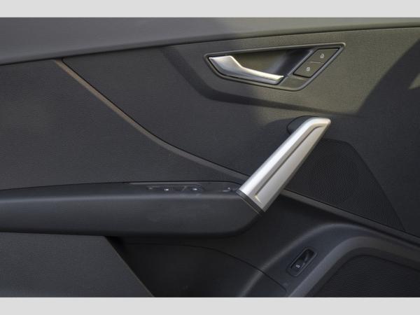 Audi Q2 35 TFSI S-tronic advanced AHK/Kamera/Navi Plus/Sitzheizung/Smartpho