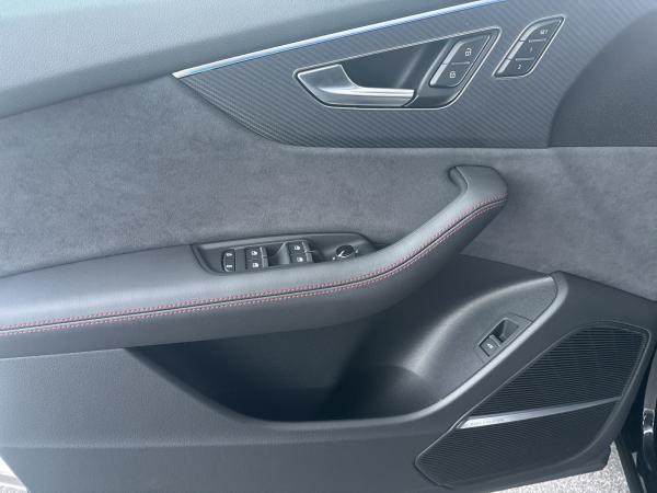 Audi Q8 S line business TDI quattro 210 kW tiptronic Sonderkonditionen*