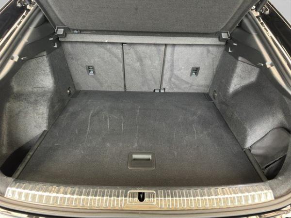 Audi Q3 Sportback 35 TDI S line *AHK*NAVI*LED*OPTIK* LED Navi SoundSys