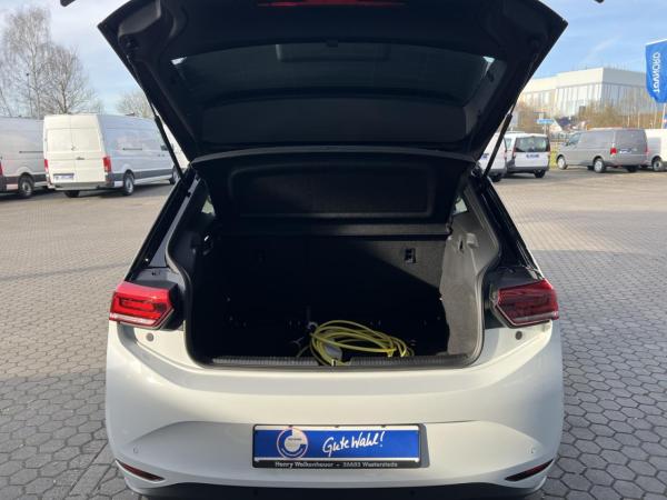 Volkswagen ID.3 Pure Performance Ganzjahresreifen+NAVI+LED