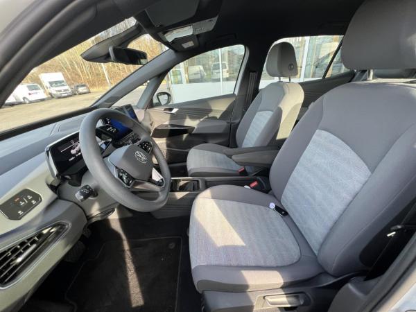 Volkswagen ID.3 Pure Performance Ganzjahresreifen+NAVI+LED