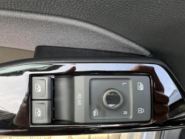 Volkswagen ID.3 Pro MFL+CARPLAY+KLIMA+NAVI+PDC+LED Klima