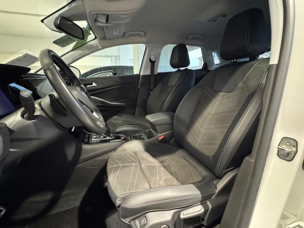 Opel Grandland 1.5 D ACC+Alcantara+LED+Navi+SHZ+Kam.