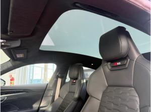 Audi e-tron GT RS (F8P)