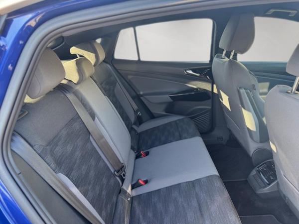 Volkswagen ID.5 Pure 125kW - 19ZOLL GJR+Matrix+Navi+SHZ+CarPlay+ACC+Ambiente+Wärmepumpe+CCS