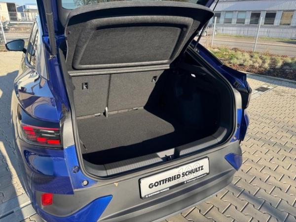 Volkswagen ID.5 Pure 125kW - 19ZOLL GJR+Matrix+Navi+SHZ+CarPlay+ACC+Ambiente+Wärmepumpe+CCS