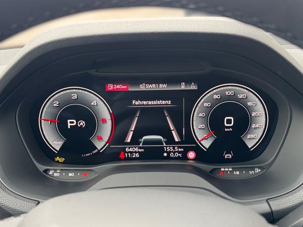 Audi Q2 advanced 35TDI AHK KAM NAV ACC SHZ PDC VIRT