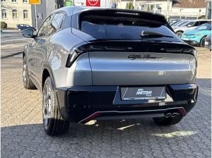 Alfa Romeo Junior 1.2 VGTHybrid Sport Speciale Panoramadach