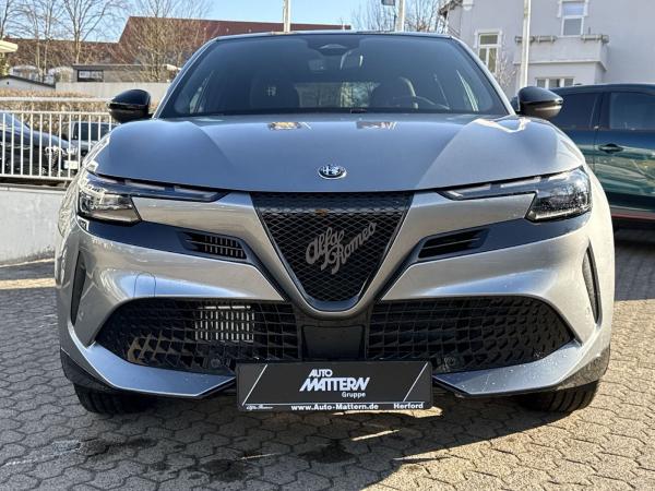 Alfa Romeo Junior 1.2 VGTHybrid Sport Speciale Panoramadach